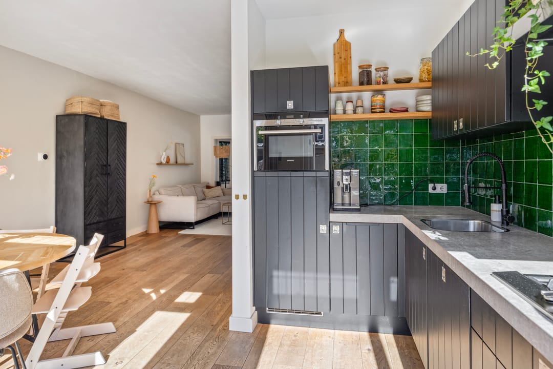 Foto 16 van De Genestetstraat 26