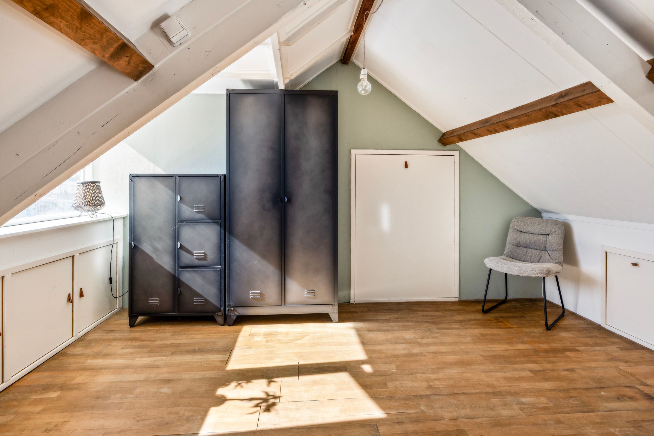 Foto 30 van De Genestetstraat 26