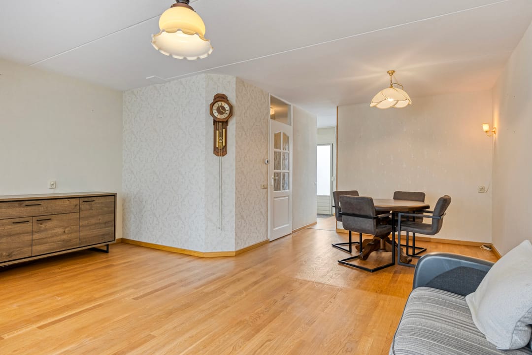 Foto 11 van Den Hof 23