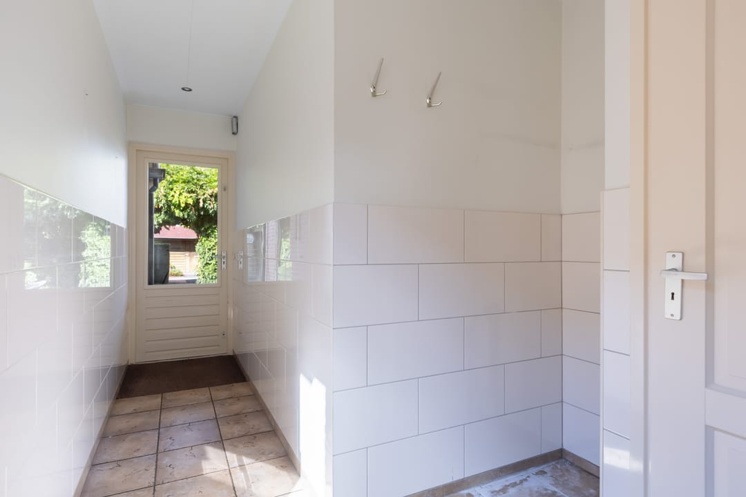 Photo 13 of Schras 24-A