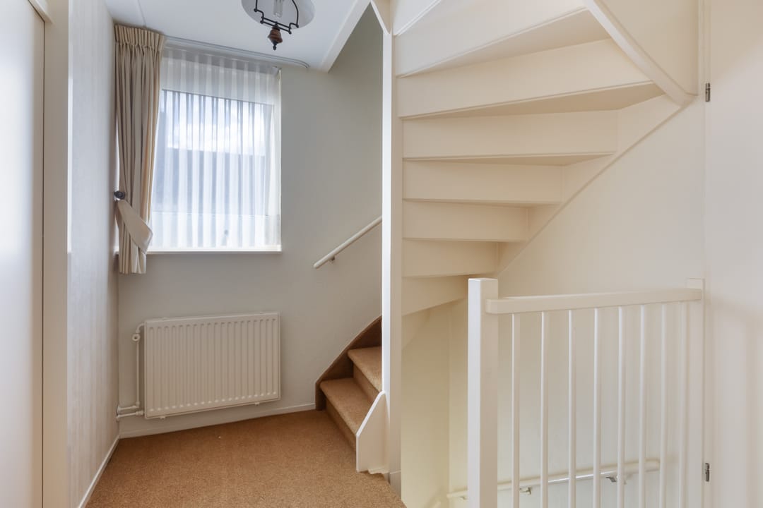 Photo 31 of Schras 24-A