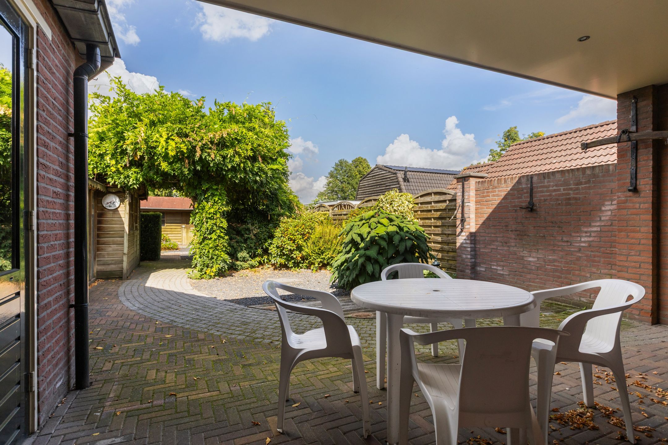 Photo 36 of Schras 24-A