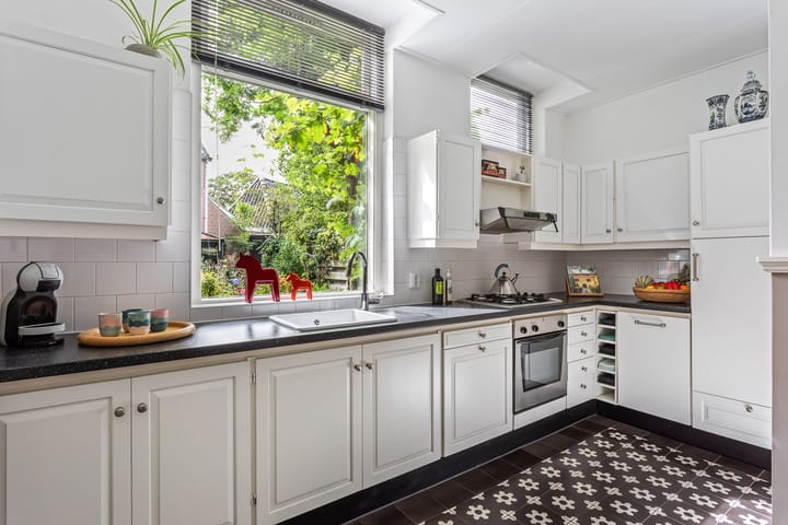 Photo 12 of van Markenstraat 13