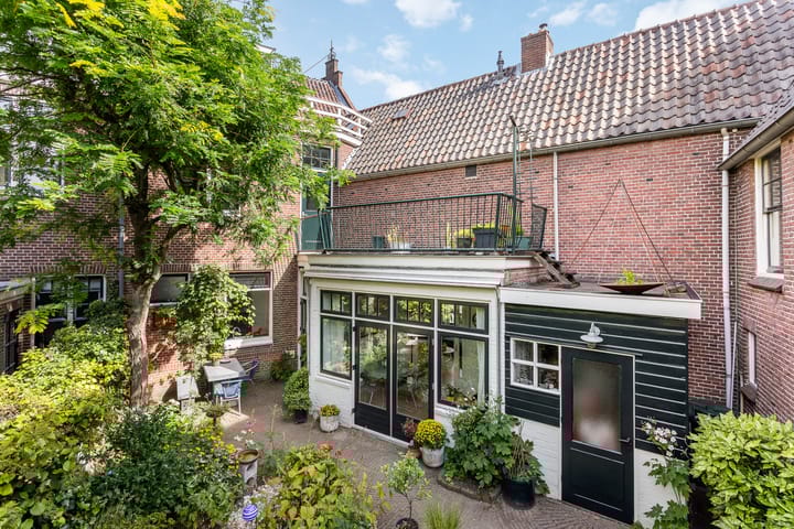 Photo 22 of van Markenstraat 13