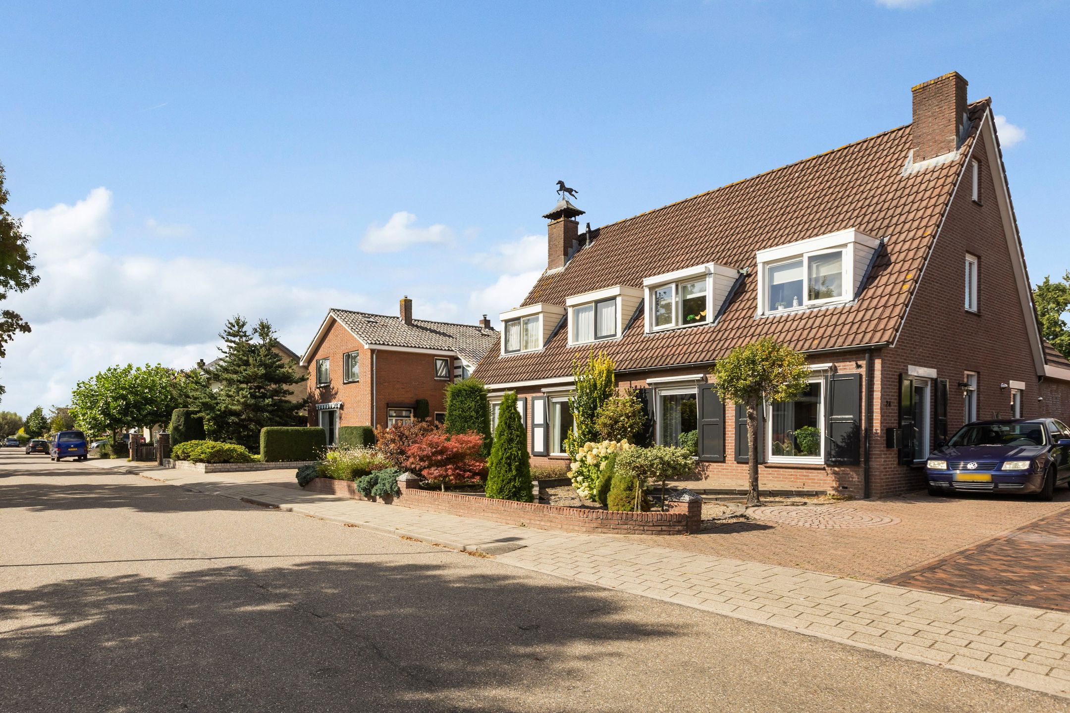 Photo 48 of Schras 24-A