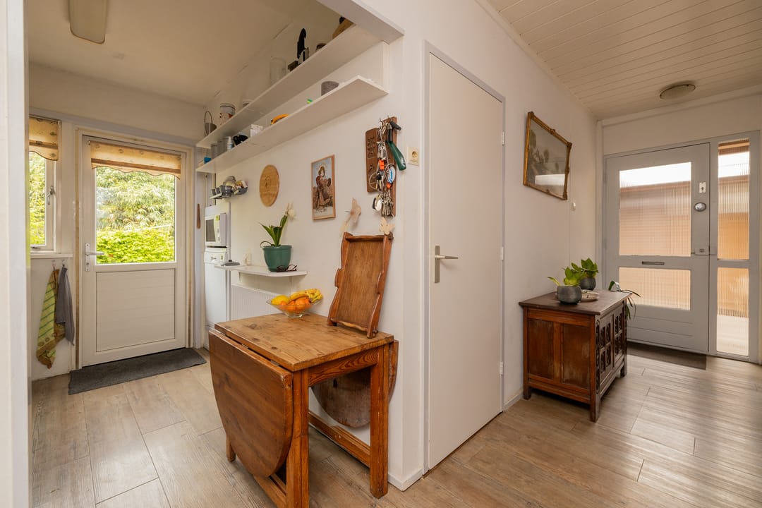 Photo 11 of Merelstraat 3