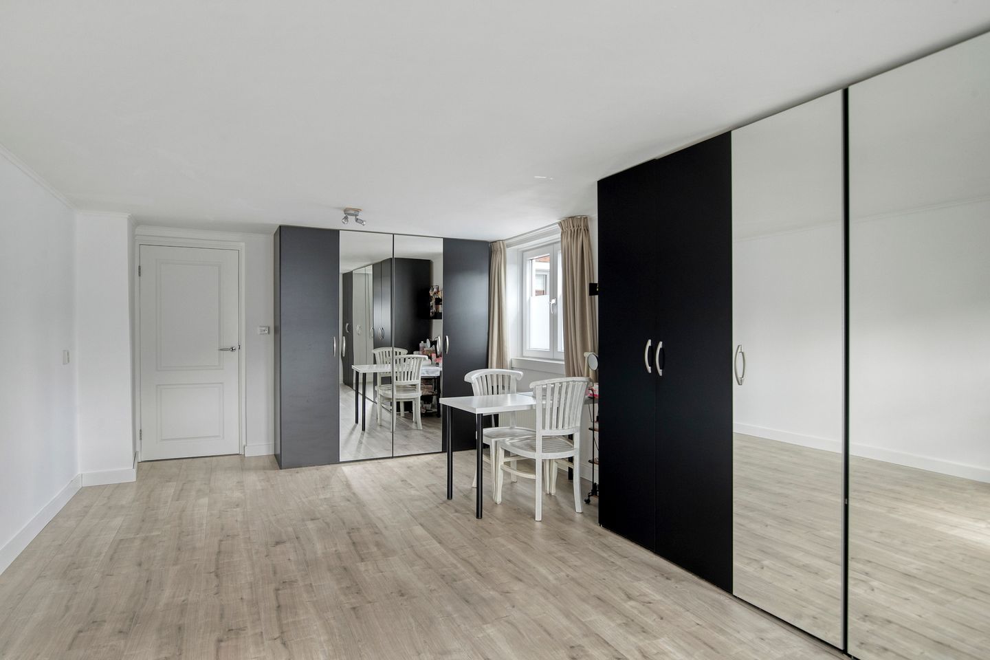 Foto 20 van Weggelerstraat 4