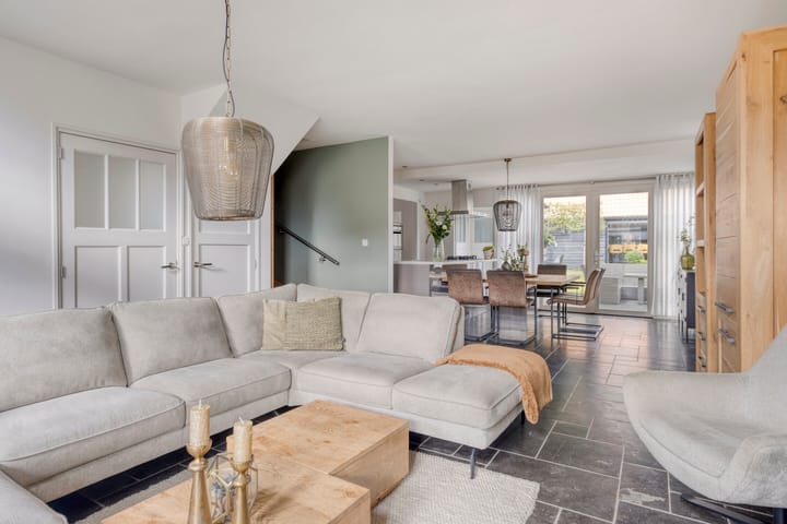 Photo 9 of Lange Achterweg 25