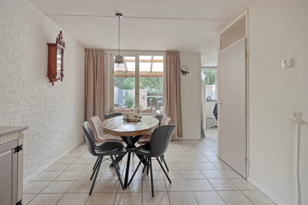 Foto 7 van Kerkplein 18