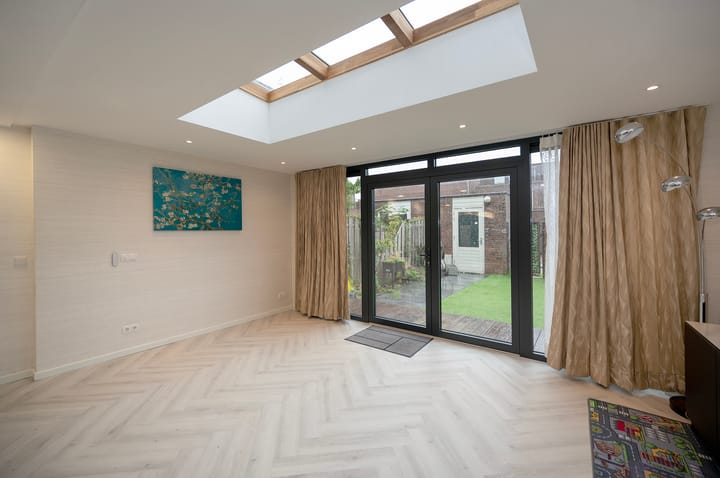 Foto 9 van Midzwaard 7