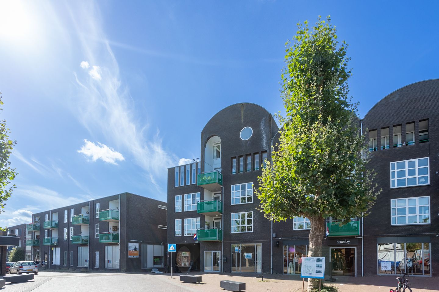 Bekijk foto 3 van Markt 26