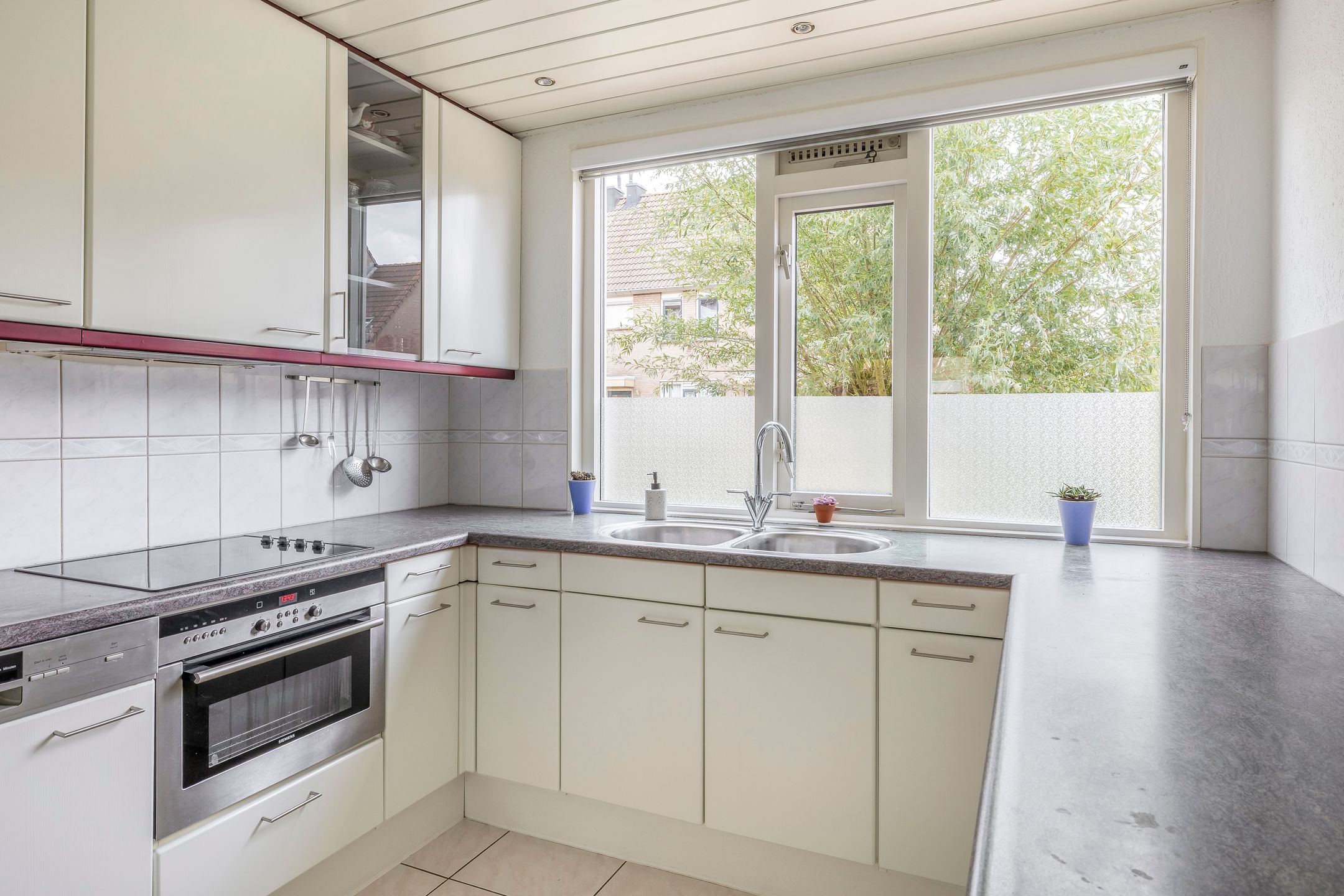 Photo 15 of Steenplaats 28