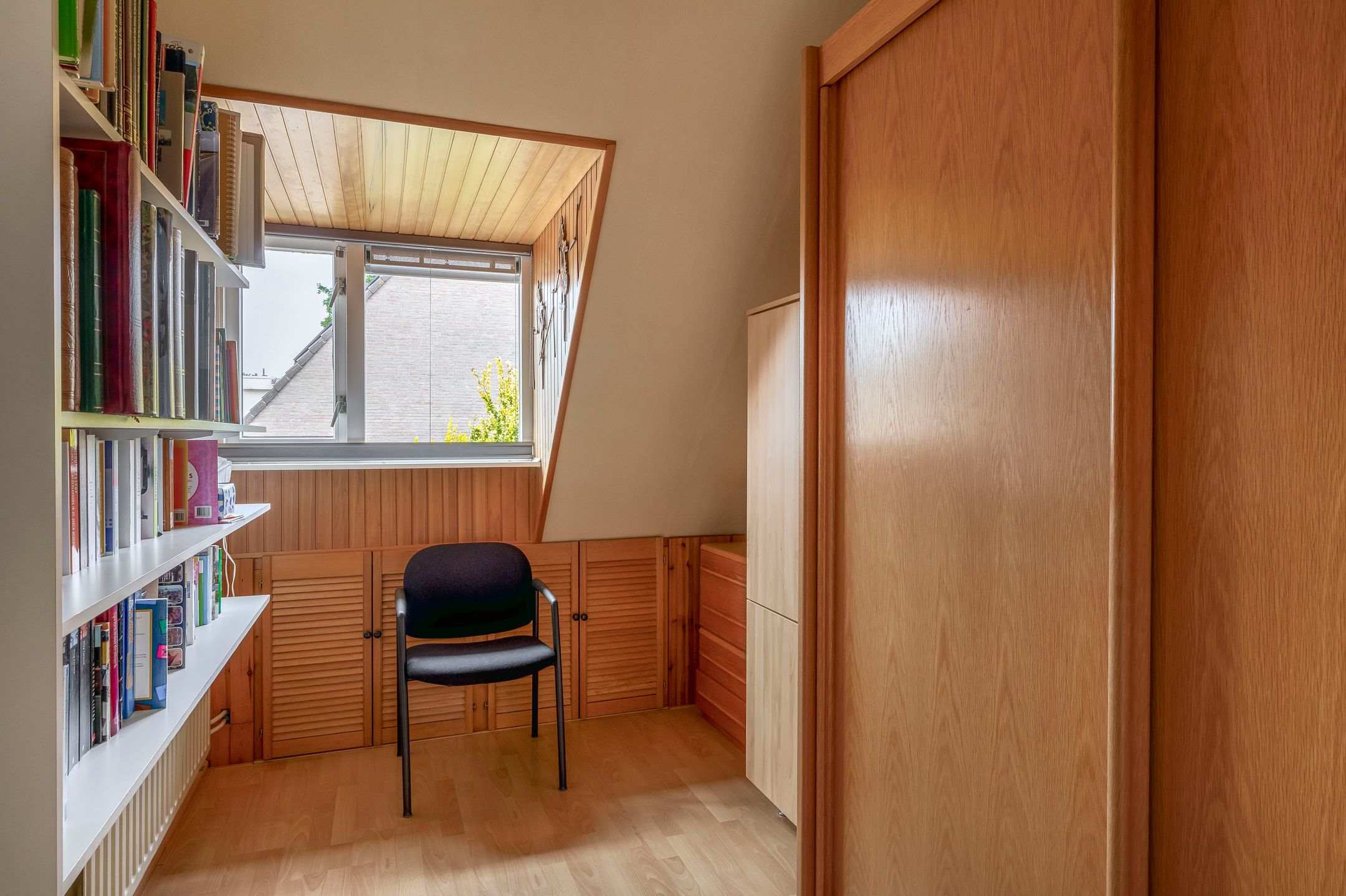 Photo 21 of Steenplaats 28