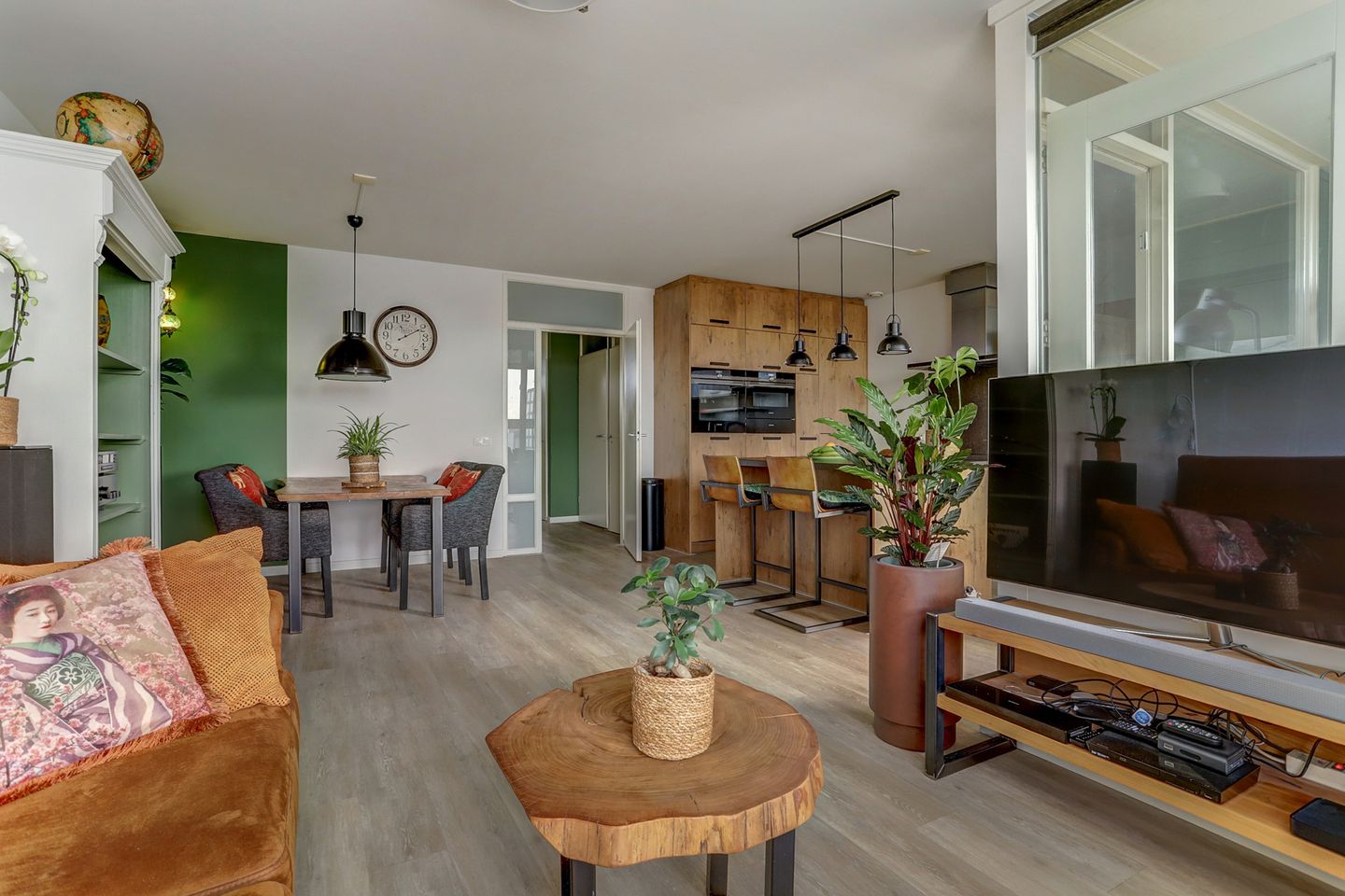 Foto 5 van Markt 245