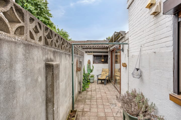 Photo 28 of Oude Broeksittarderweg 11