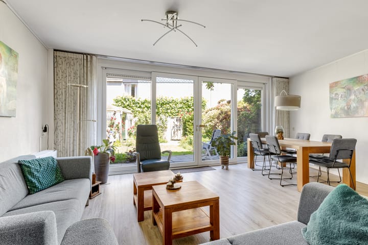 Foto 2 van Kievitsbloem 32