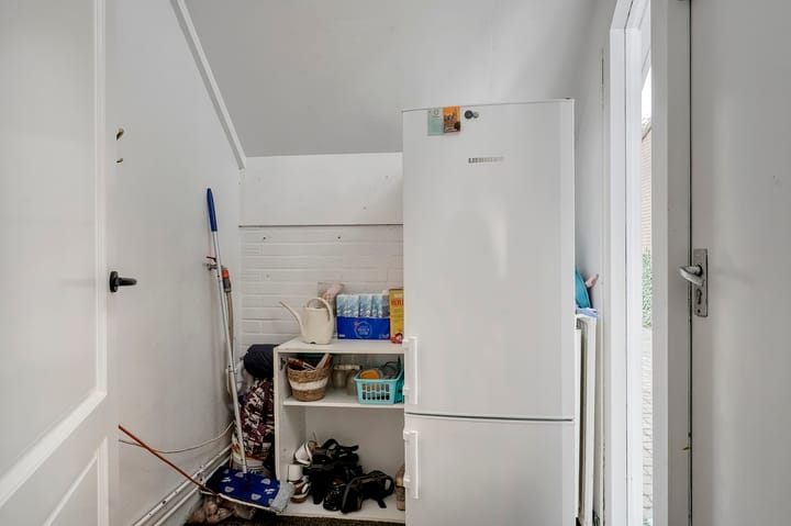 Foto 7 van Hercules 84