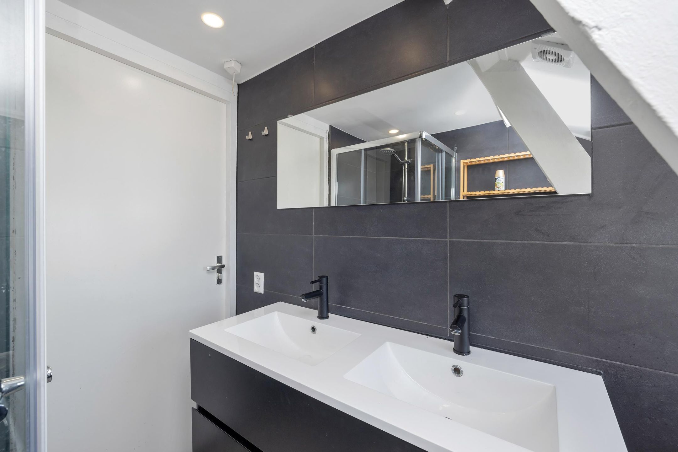 Foto 21 van Houtstraat 24-BRE