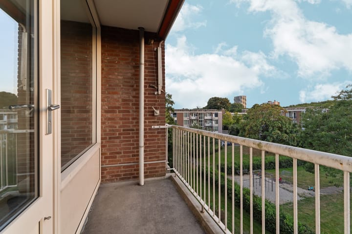 Foto 3 van Loevestein 122