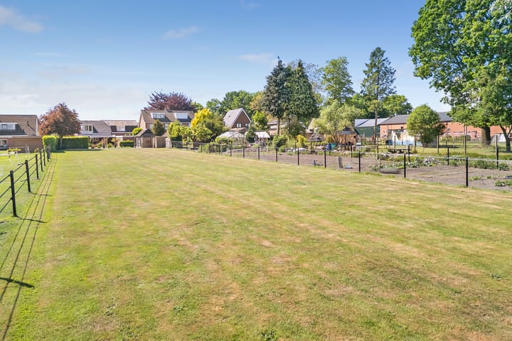 Photo 3 of Dorpsstraat 63