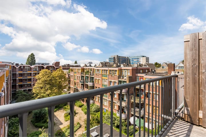 Foto 8 van Beukenplein 20-4