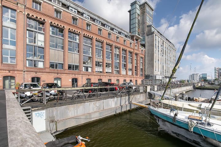 Photo 2 of Silodam 122