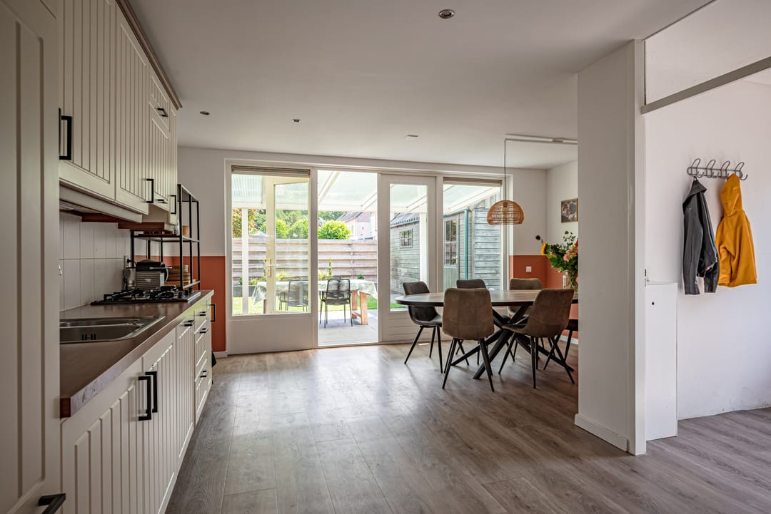 Photo 16 of Schoolstraat 43