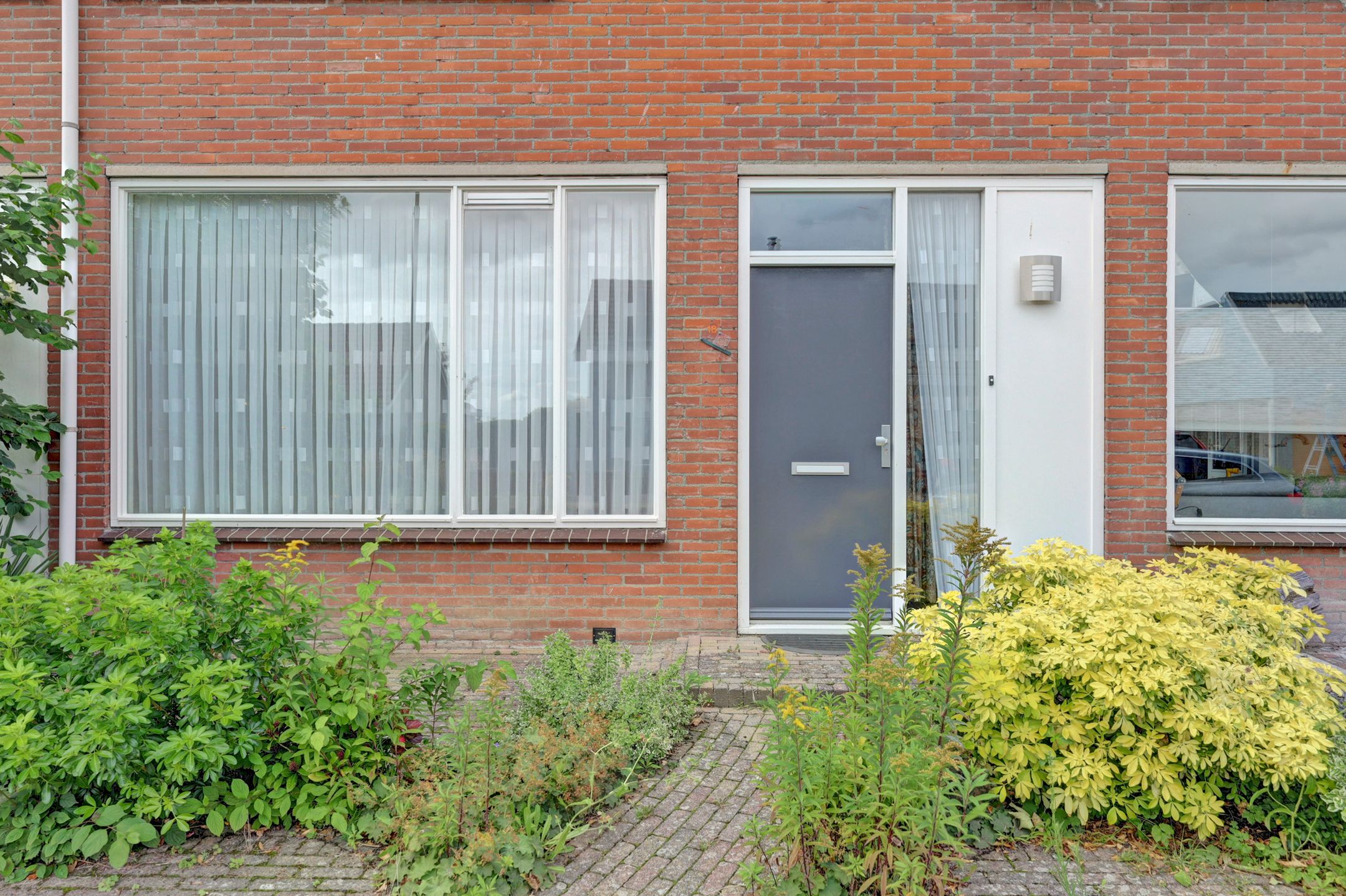 Foto 9 van Bisschopstraat 18