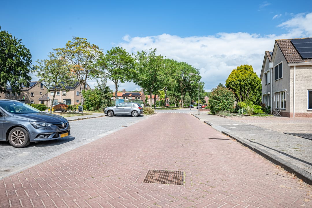 Photo 47 of Schoolstraat 43