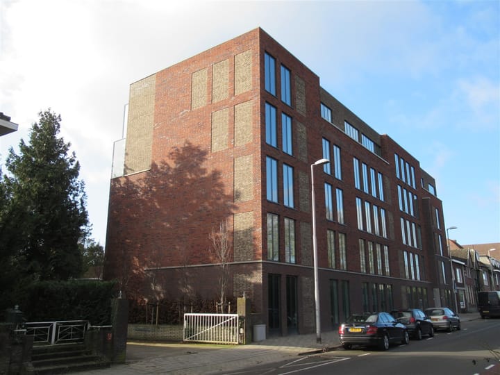 Foto 3 van Spoorlaan 6-34