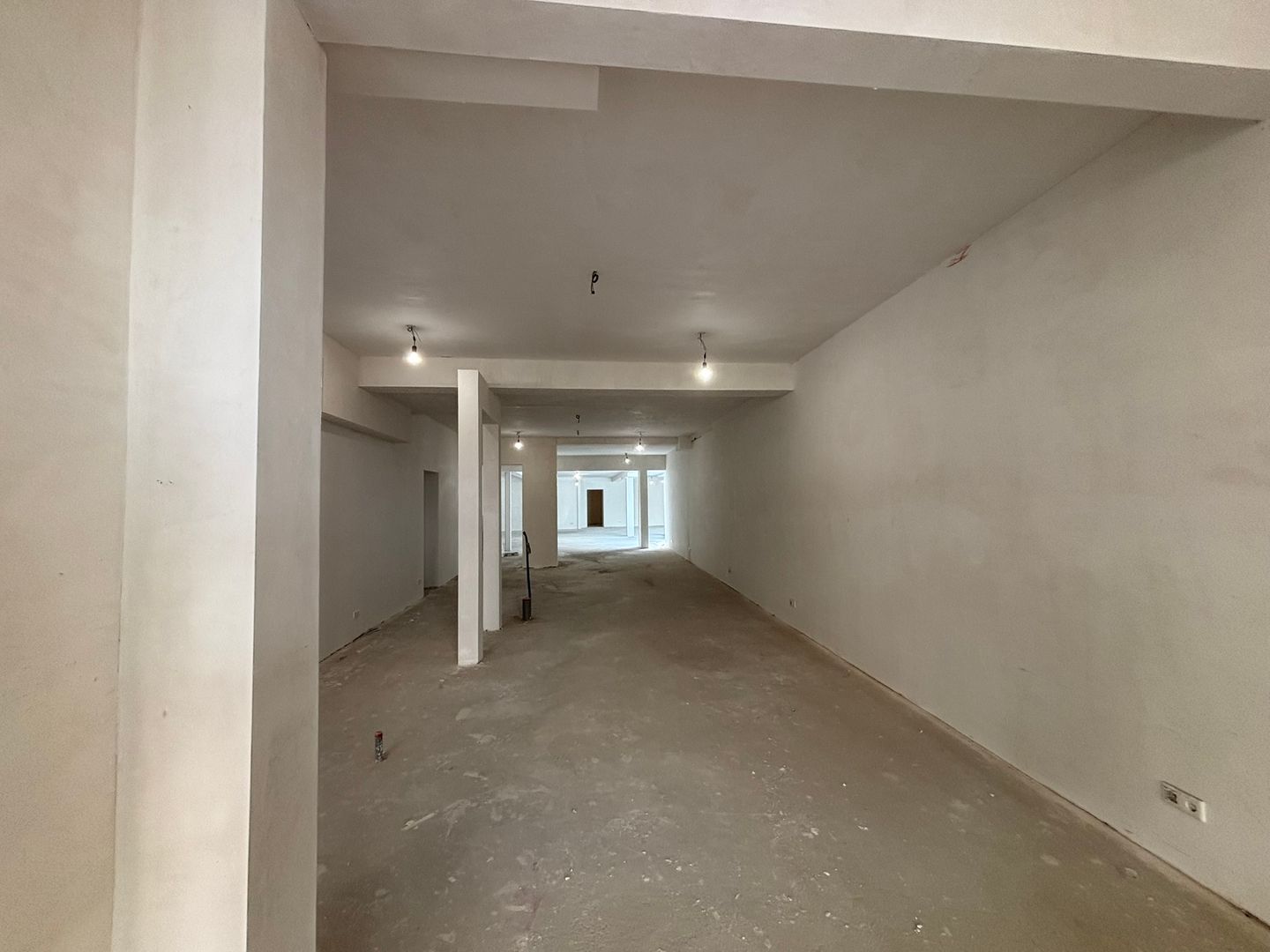 View photo 4 of Nieuweweg 13-d