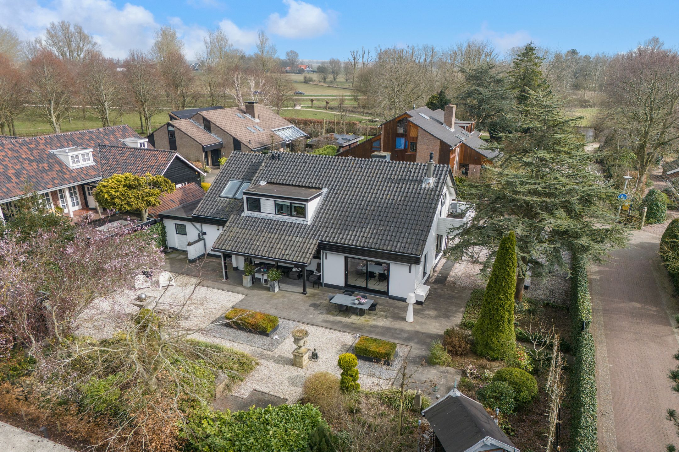 Foto 3 van Karekiet 1