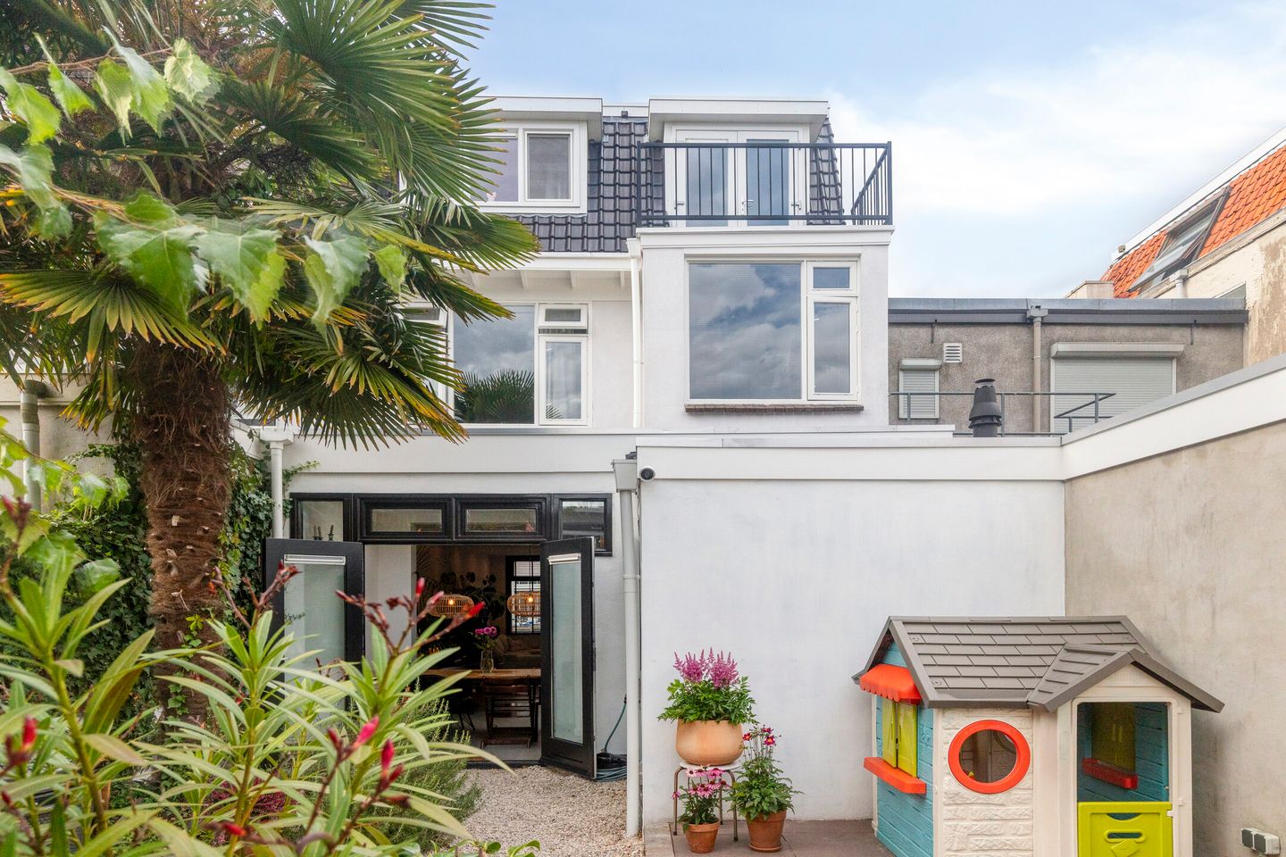 Foto 35 van Dahliastraat 4