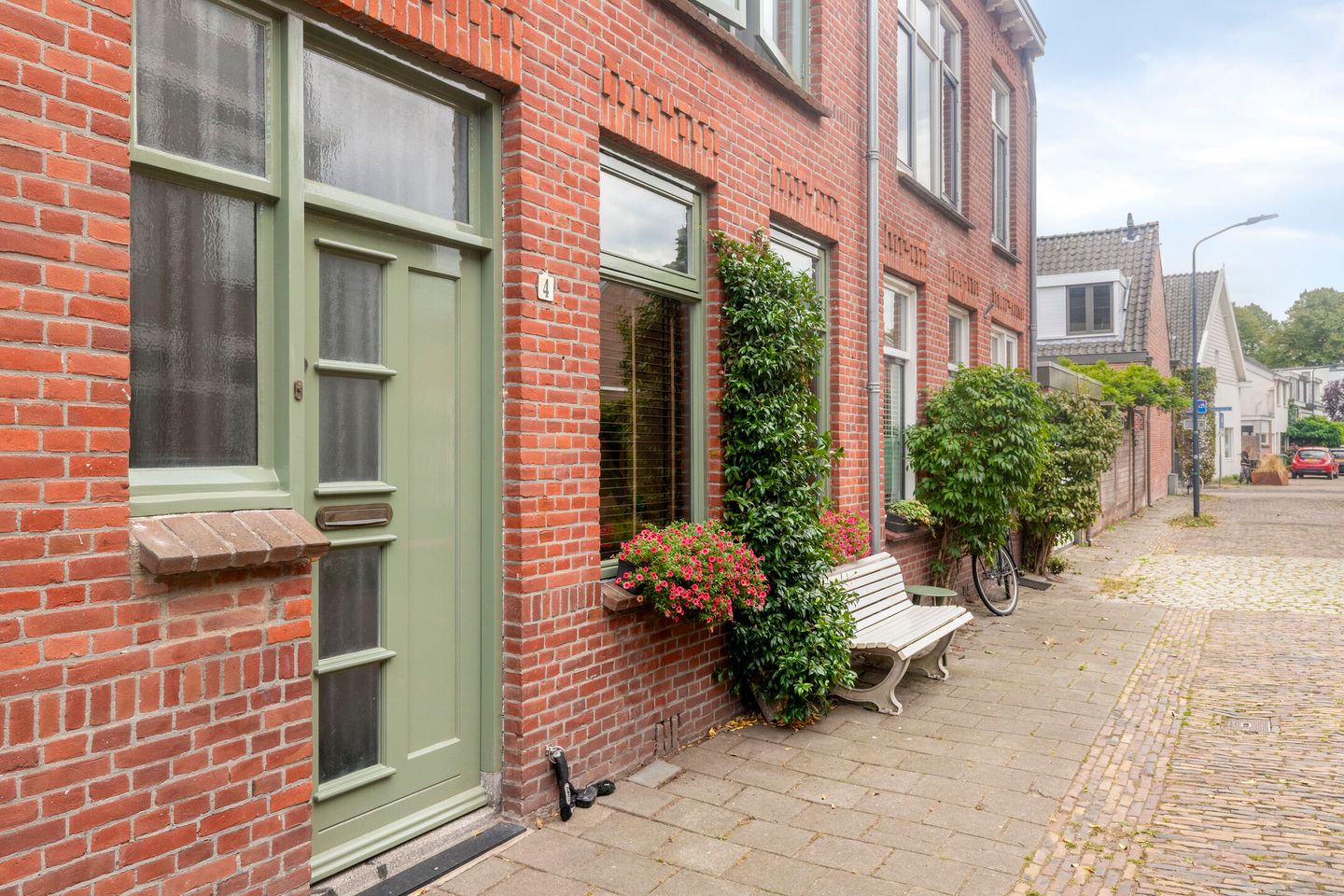 Foto 40 van Dahliastraat 4