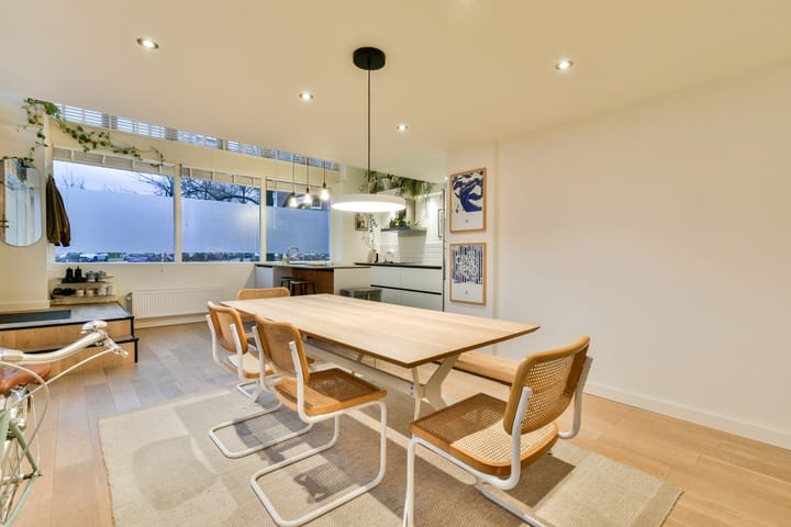 Photo 4 of Willem de Zwijgerlaan 205