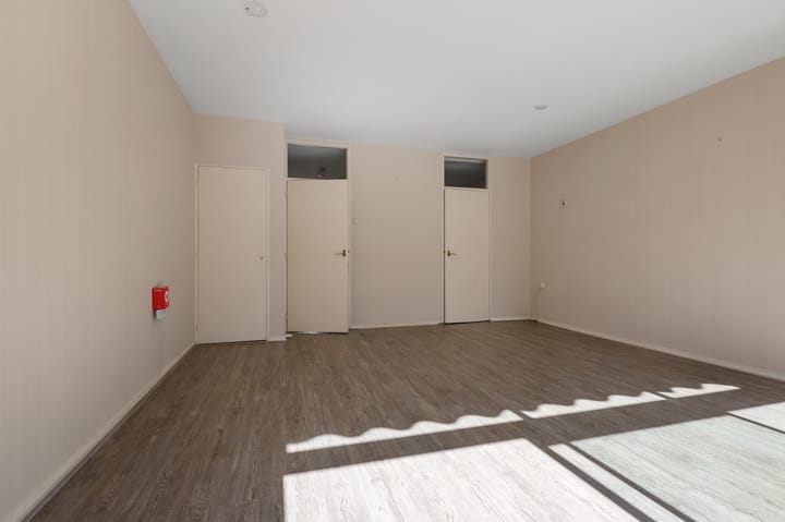 Foto 10 van Karveelstraat 16