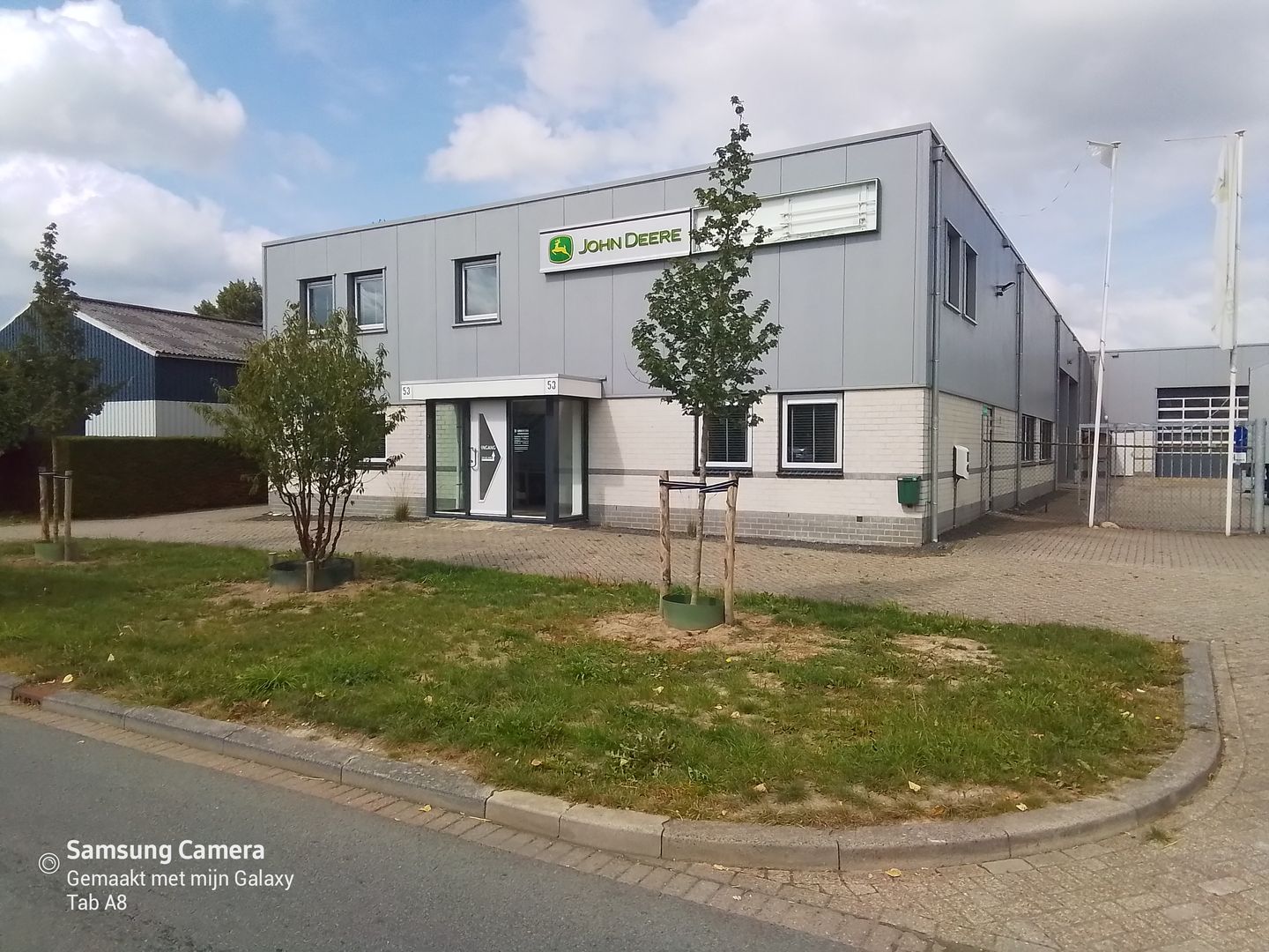 View photo 1 of Landbouwweg 53