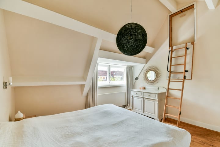 Photo 19 of Orteliusstraat 336-2