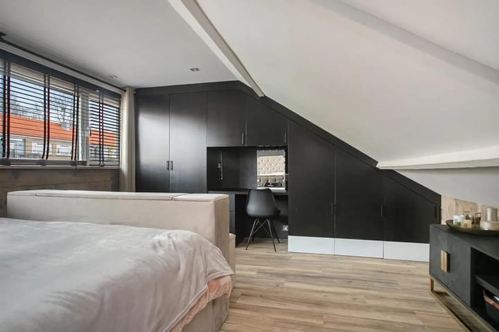 Foto 30 van Van Nijenrodestraat 50