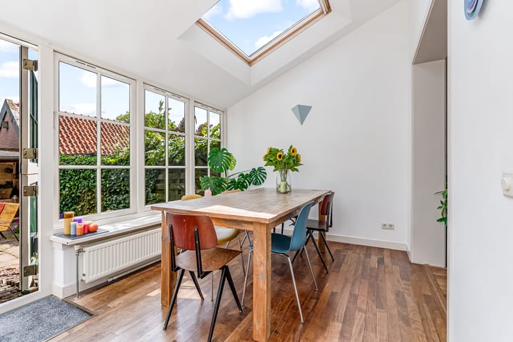 Foto 16 van B. van Rooijenstraat 74