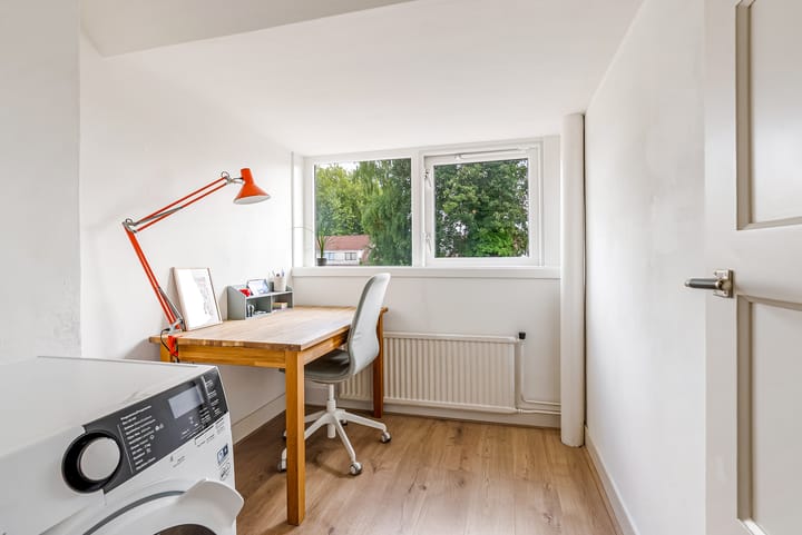 Foto 30 van B. van Rooijenstraat 74