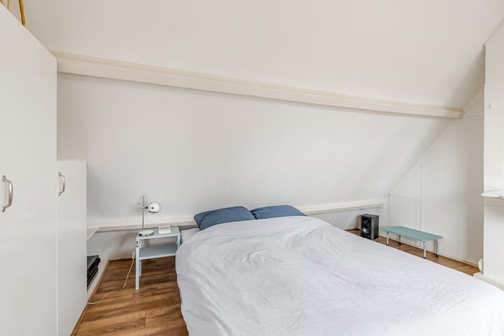 Foto 38 van B. van Rooijenstraat 74