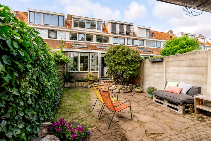 Foto 41 van B. van Rooijenstraat 74