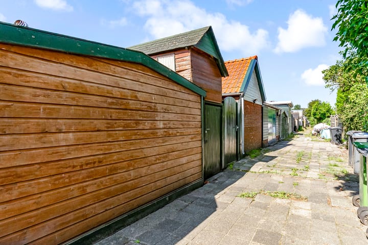 Foto 50 van B. van Rooijenstraat 74