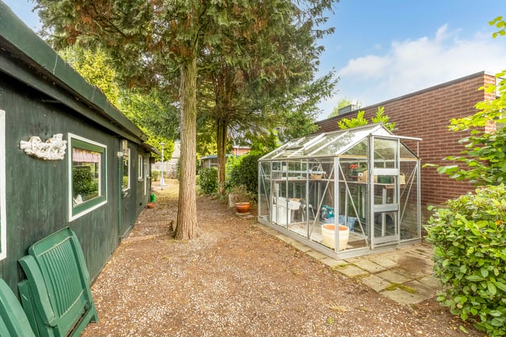 Foto 24 van Kluisstraat 15