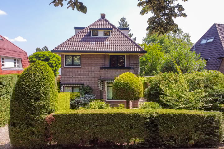 Photo 1 of Vondellaan 21