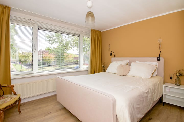 Photo 12 of Zuiderzeelaan 23