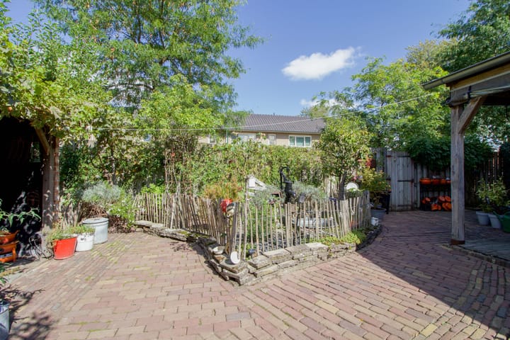 Photo 36 of Zuiderzeelaan 23