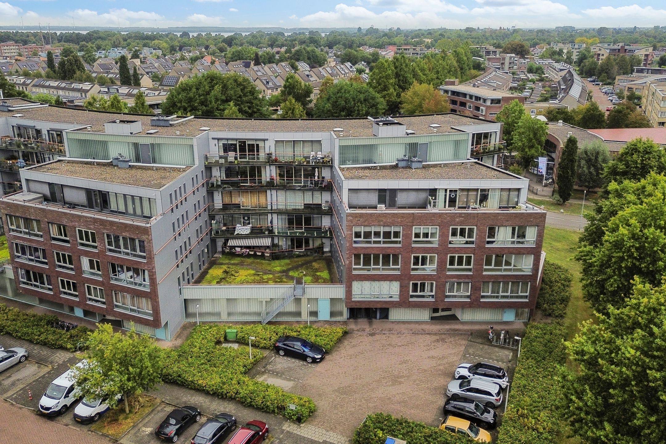 Foto 27 van Oldenallerhout 12