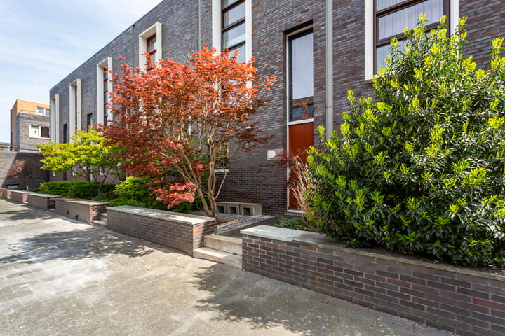 Foto 2 van J.H. van den Broekstraat 50